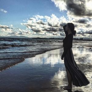 女友之间永远无话可说