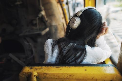 请欣赏小编组织的有关开心心情的句子