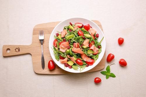 我们来看看小编编撰的有关饮食和快乐的句子