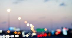 这并不是说我不合时宜