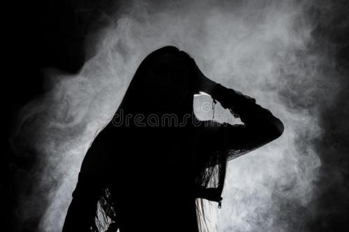 您不能放手的人可能已经找到可以代替您的人