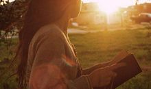 不是所有的誓言都要说出口，不是所有的爱恋都要有理由