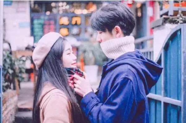 甜蜜的甜心必须表现出爱情