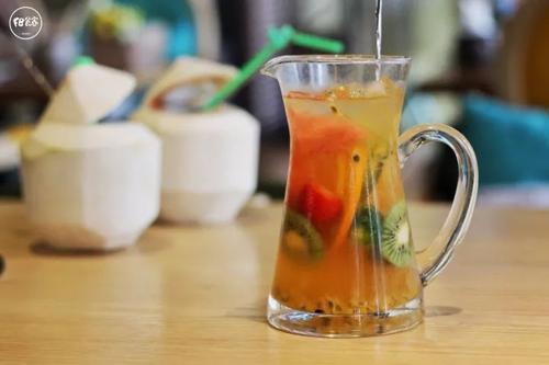 请喜欢编辑所编的鼓励女孩幸福的句子