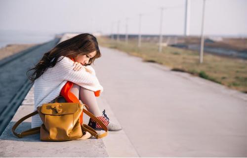 请享受不开心时放手的一句话