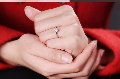 并祝我姐姐幸福婚姻的句子