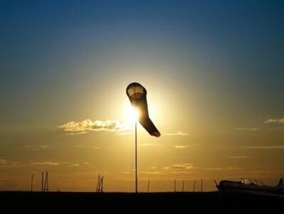 对于那些看完鬼影后不敢上厕所的孩子