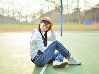 所有自以为是的孤独只是一个痛苦的鸡蛋