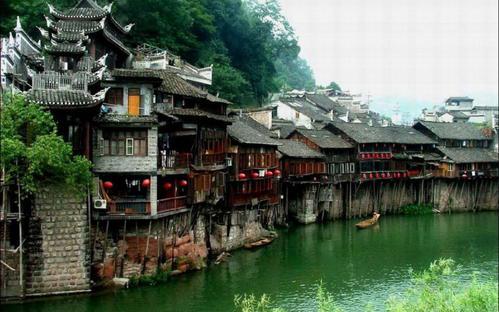 希望大家喜欢呀1、be it ever so humble