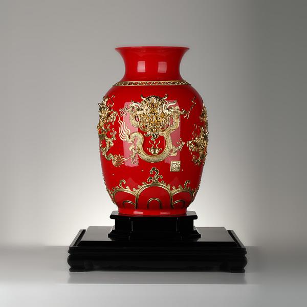 搬到高大的树木上”