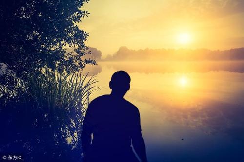 生活必须深刻而有品位是一种境界