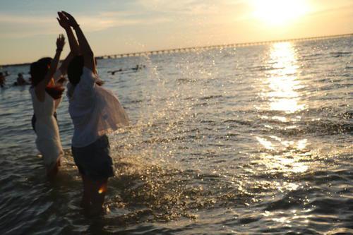 编辑已经整理了一些有关祝福和购买房屋的句子