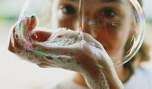 有关爱情的经典语句：感情这场骗局，我顶多算个卧底