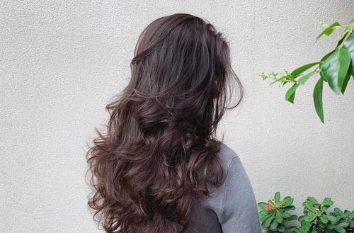 有些人喜欢长发