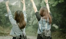 几个朋友开心的句子