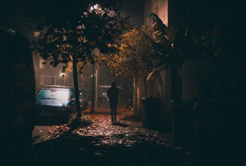 我们只能忍受很多事情