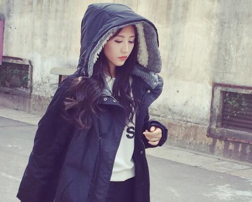    1：被分成泥和灰尘