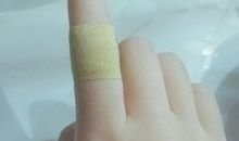 手指被割伤发朋友圈的说说