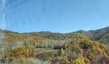 坐着车上看风景的说说 一路沿途看风景的说说