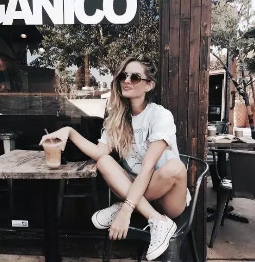 那两万五千八千