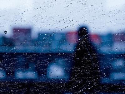 我想在远处编织一件礼服