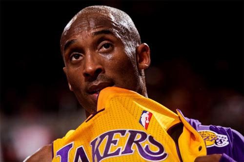 当我捂住耳朵时