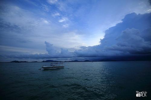 世界上怎么会有这么多的头脑