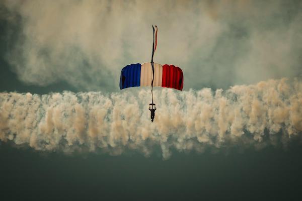 而是意味着永远放弃成功