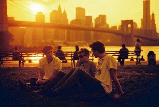 那些永远无法重聚的人通常不是那些在愤怒中分离的人