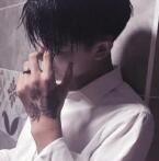 每个人最害怕对自己所爱的人感到失望