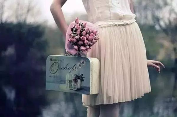 关于生活的经典感伤句子     1