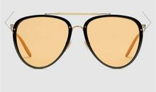 戴墨镜搞笑朋友圈说说