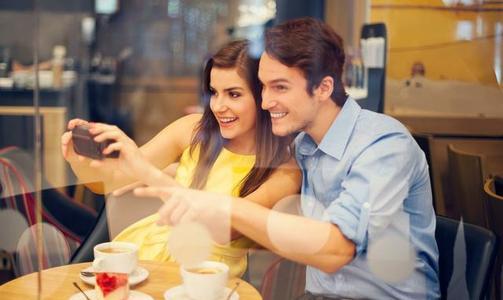 让我们看一下编辑编撰的有关温暖人心和快乐的句子