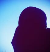 我们总是对某个人感到失望