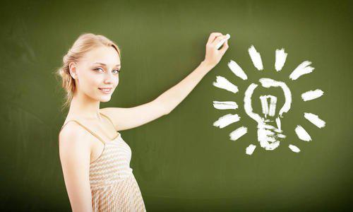 温柔善良的老师可以带给人们快乐