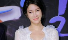 现代美女服饰描写