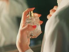 回忆是一种悲伤的方式