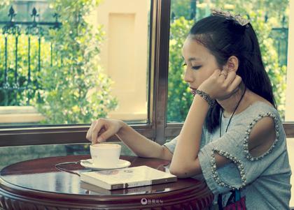 将自尊心丢到角落