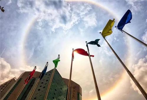 编辑编辑了一些写快乐生活的句子