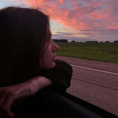 结婚后能过上平淡而幸福的生活是很好的