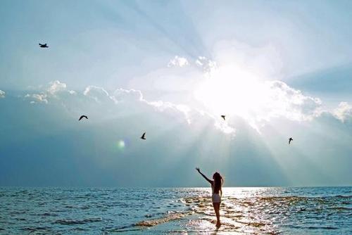 小编整理了一些关于写亲情的英文句子