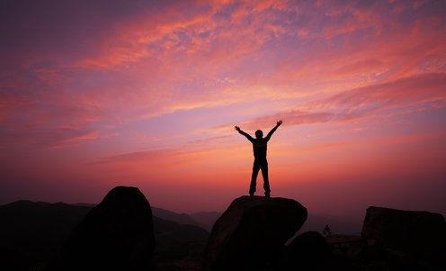    摆脱痛苦的人生句子  1