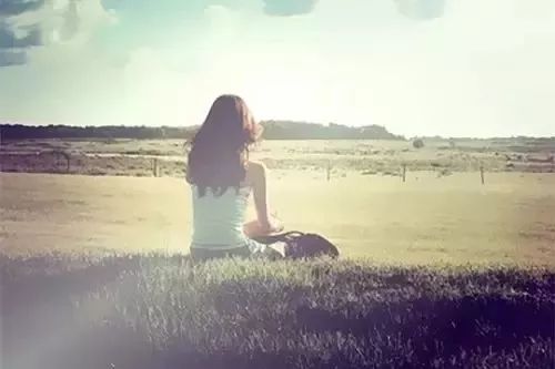 编辑收集并整理了有关恋爱中的绝望和失望的句子