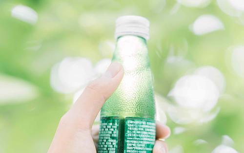 劝告不快乐朋友的句子劝告朋友不要悲观的句子2