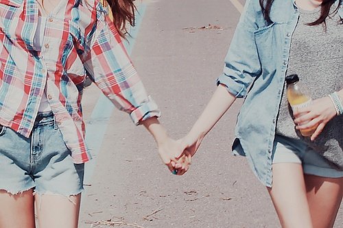 8.我给你我所有的零食，让我们化妆。