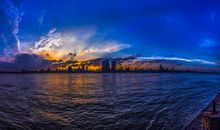 描写长江的诗句