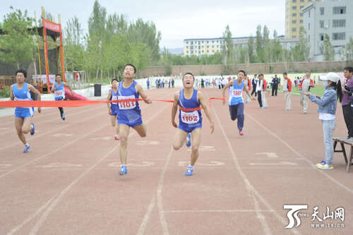 18.跳舞激情，释放梦想，团结奋斗，树立英雄