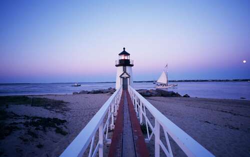 20.因为有爱，所以宽容，单纯的寒冷和温暖，是爱的最温暖的毒药，一种关怀，一缕冬日的阳光，在心中闪耀着柔和的光芒！