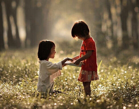 20.头脑就像一艘在生命海洋中航行的船。只要将镇静的油倒在动荡的情绪和偏见的水上，您的思想之船就会安全无虞。