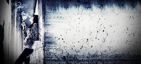 形容一个人很伤心痛苦的句子 2